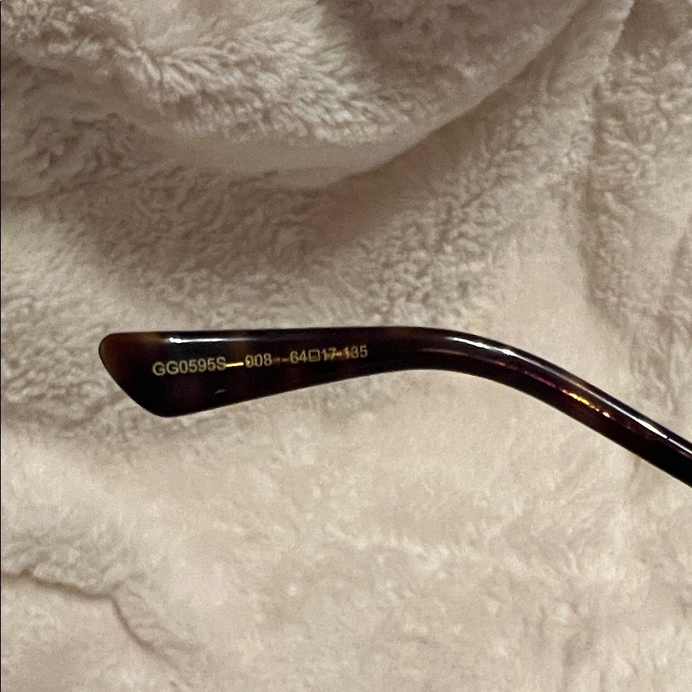 Gucci Women’s Sunglasses - Picture 7 of 12